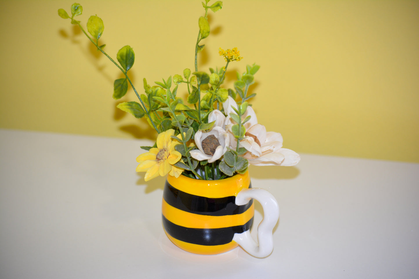 Mini Bee Mug 3