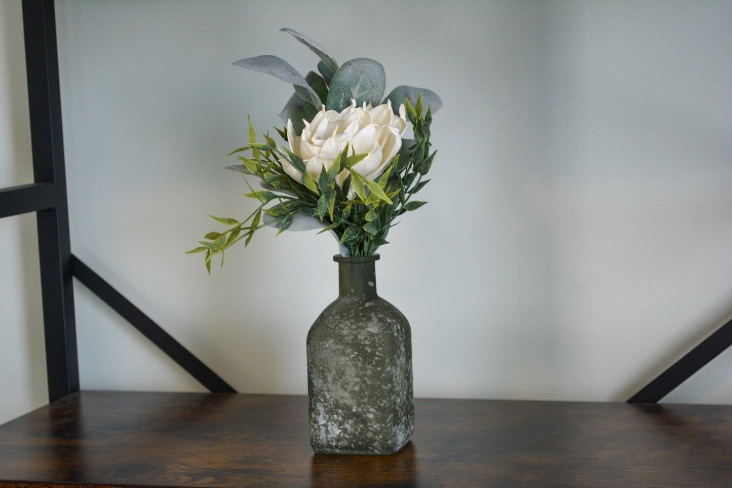 Frosty Vase Floral